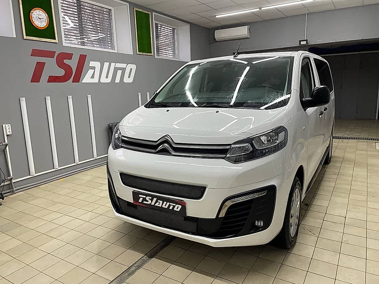 Шумоизоляция Citroen Spacetourer в Алматы - пакет Премиум Шумоизоляция Citroen Spacetourer в Алматы - пакет Премиум
