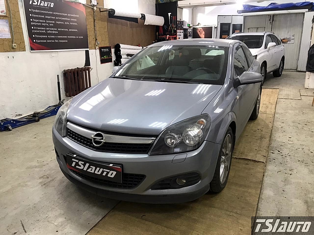 Правильная шумоизоляция Opel Astra H в Алматы Правильная шумоизоляция Opel Astra H в Алматы