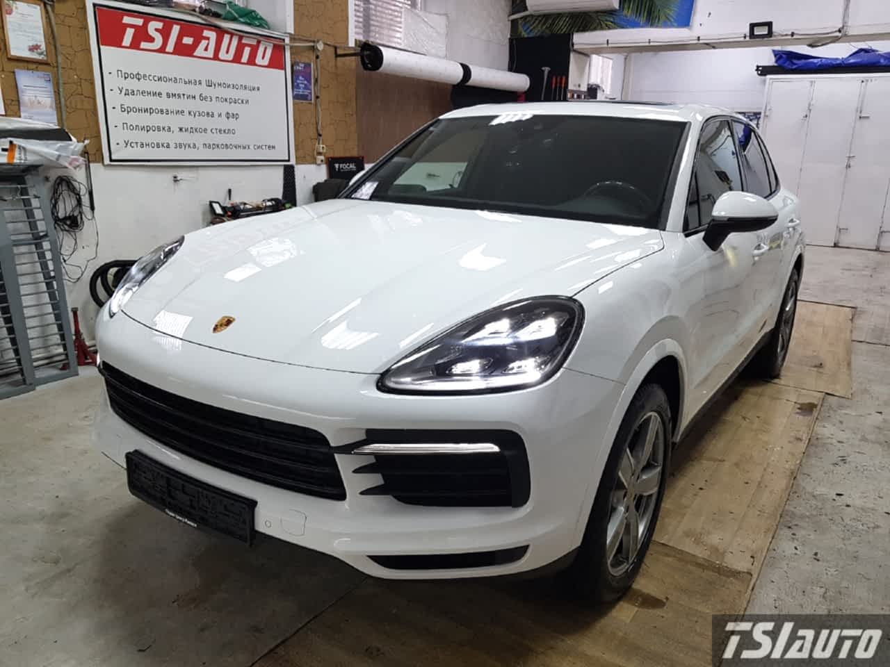 Правильная шумоизоляция Porsche Cayenne Coupé в Алматы Правильная шумоизоляция Porsche Cayenne Coupé в Алматы