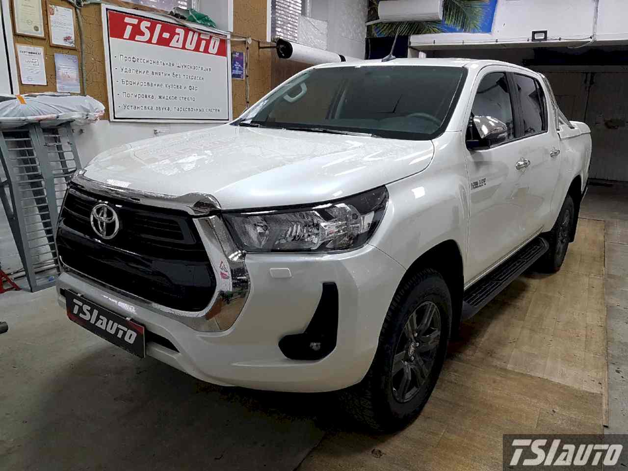 Правильная шумоизоляция Toyota Hilux в Алматы Правильная шумоизоляция Toyota Hilux в Алматы