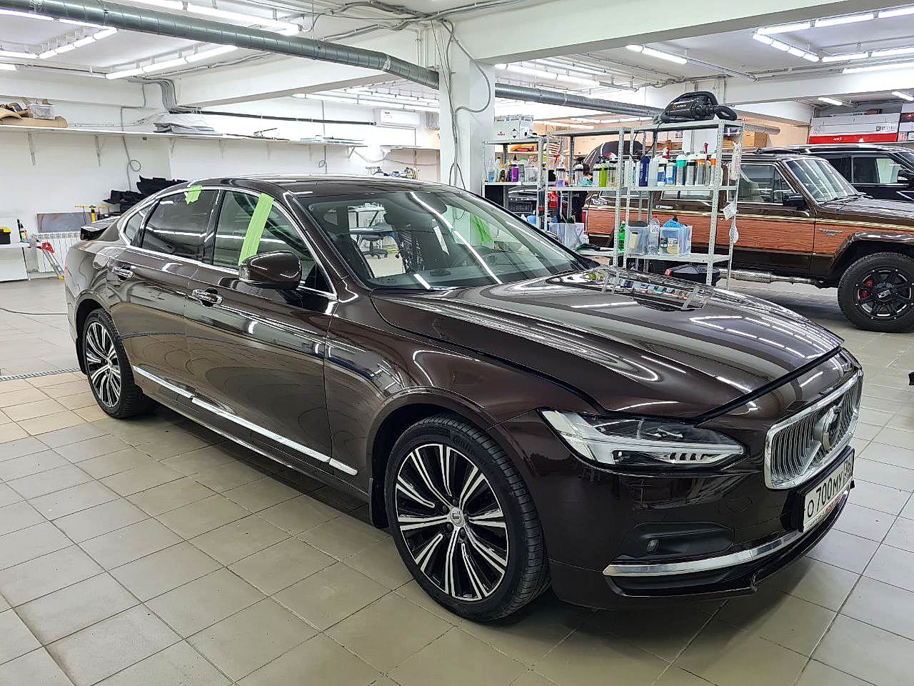 Шумоизоляция Volvo S90 в Алматы Шумоизоляция Volvo S90 в Алматы